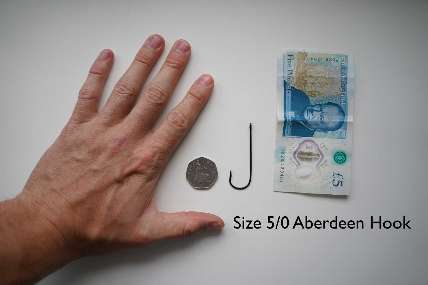 Sea fishing hook sizes UK Guide