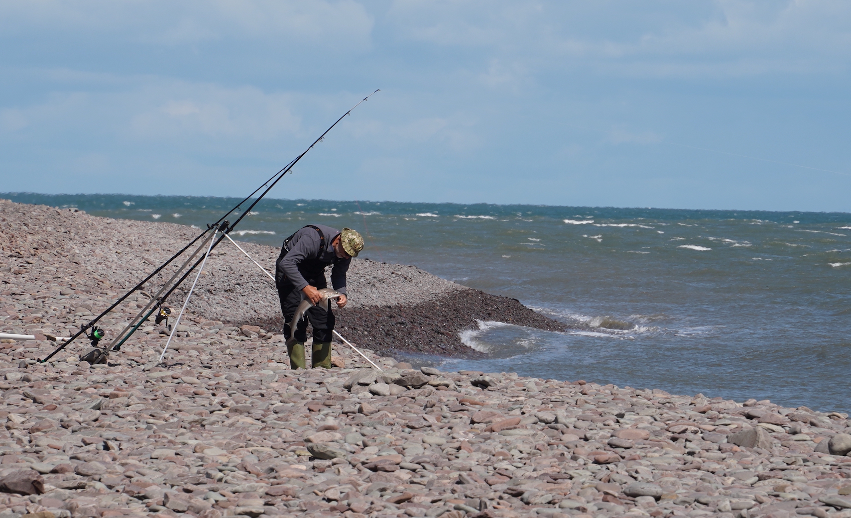 Choosing a Surf Rod - On The Water, surf surf 